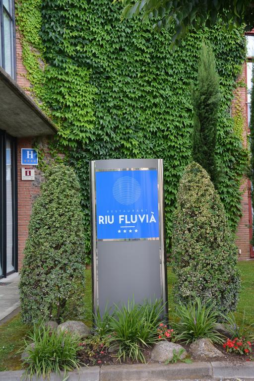 Hotel Riu Fluvia Olot Extérieur photo